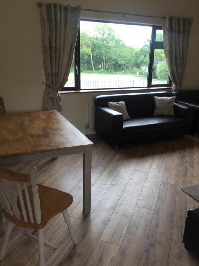 Kits Lodge Crover คาวาน ภายนอก รูปภาพ